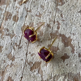 Raw Ruby Gold Studs